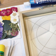 Load image into Gallery viewer, DIY crafting kit for creating a botanical frame.
