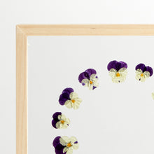 Load image into Gallery viewer, Wild Pansy tricolor frame -ONLY future orders
